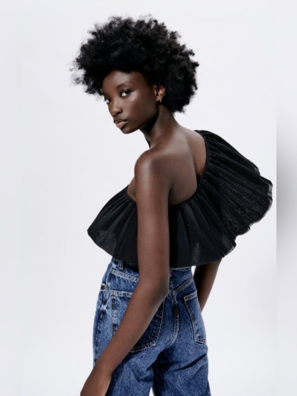 NWT Zara Ruffled Asymmetric Bodysuit Black Size Large - Picture 3 of 6